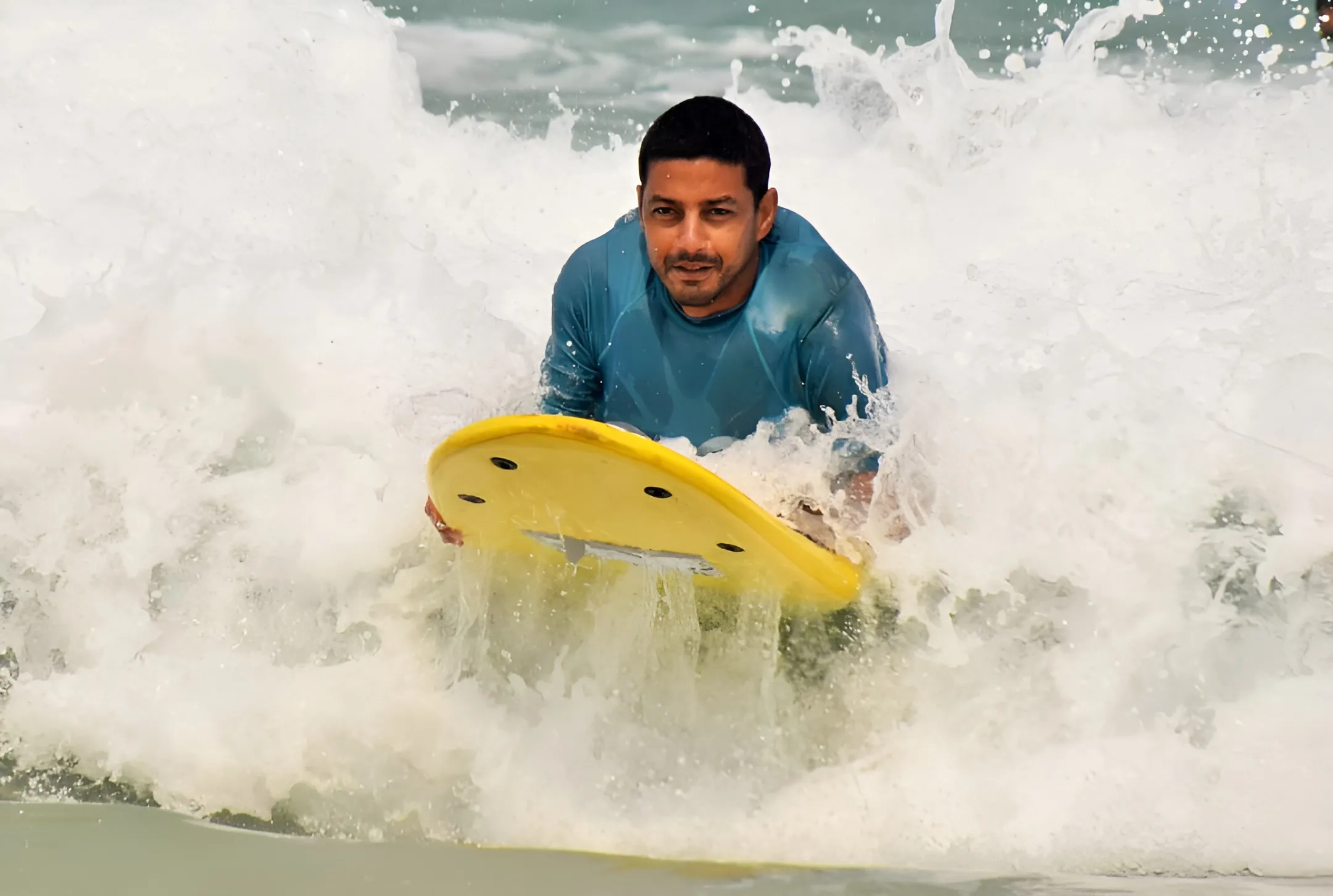 Surfista Leandro Mendes